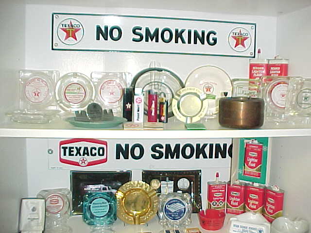 Ashtrays4.JPG (46039 bytes)